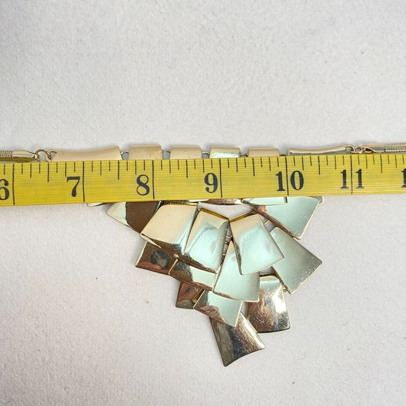 Bib Necklace Gold Tone Brutalist Tiered Plates - Picture 8 of 8